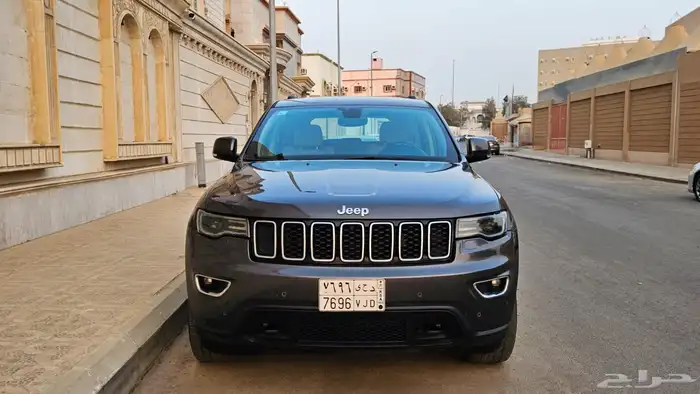 Very clean Grand Cherokee 2017 12