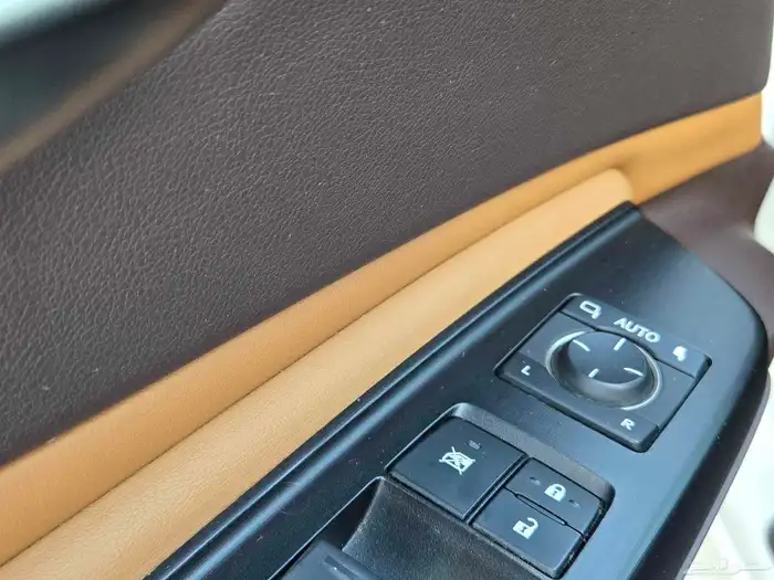 Lexus ES 2019 26
