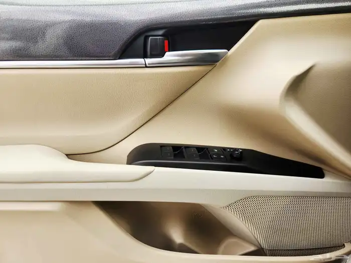 Toyota Camry 2024 model 10