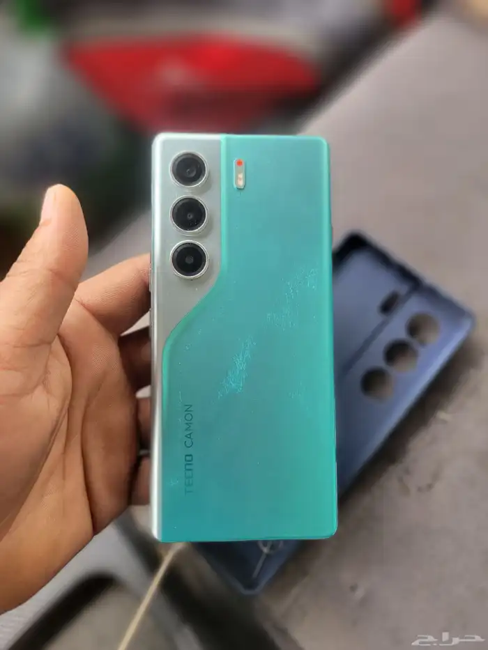 Tecno Camon 40 Pro 13