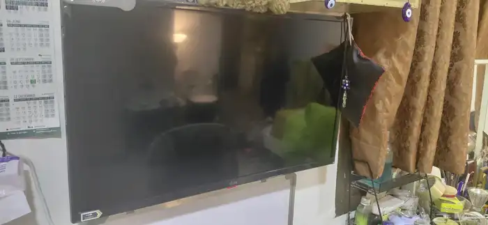 Air conditioner and screens for sale 6
