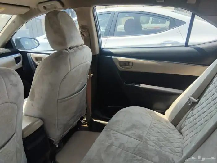 Displaying Corolla 2016 5