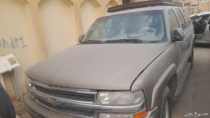 Chevrolet Suburban 8