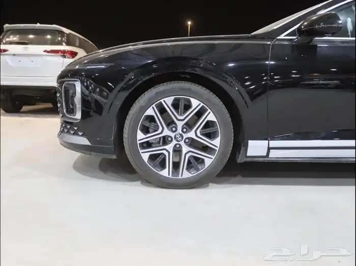 Hyundai Azera Premium 2026 3