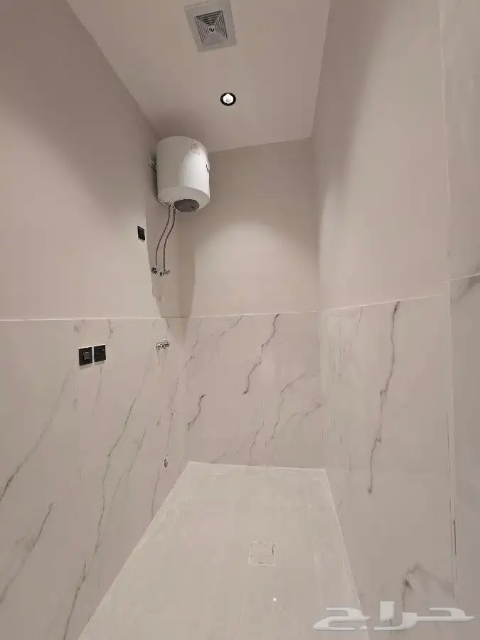 Upper apartments with independent entrances for sale 20