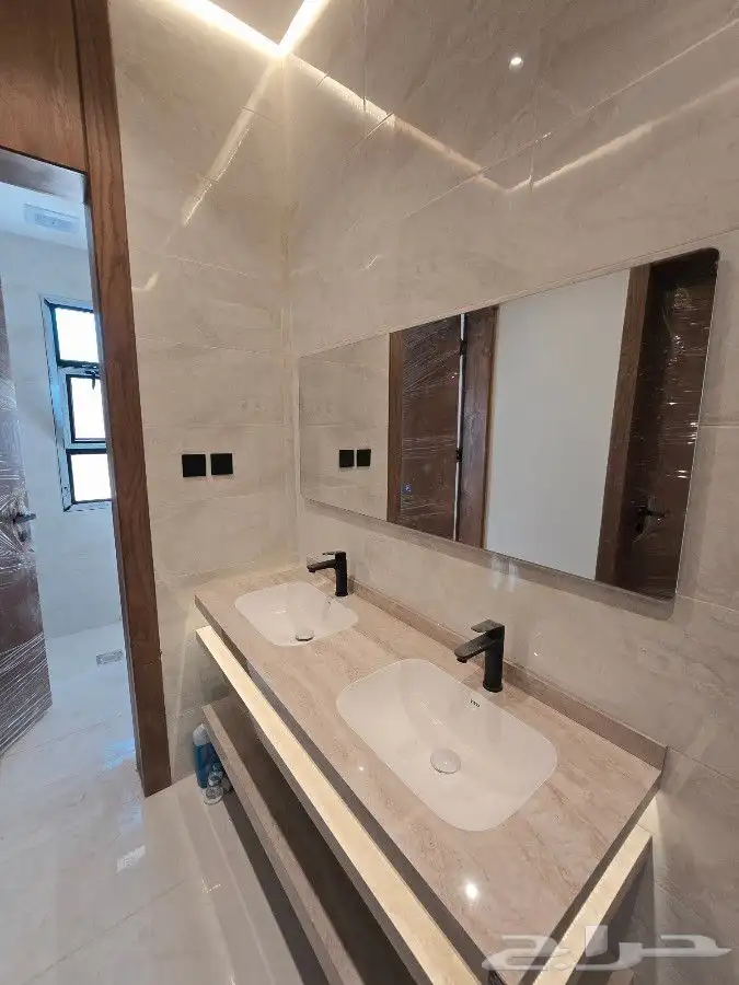 Upper apartments with independent entrances for sale 5