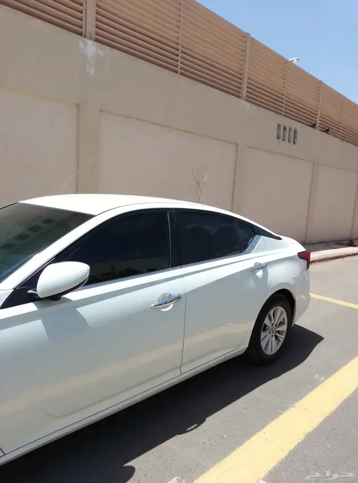 Nissan Altima 10