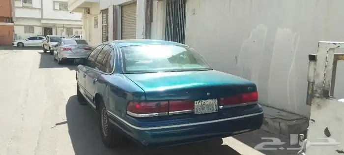 فور فكتوريا موديل 1995 2