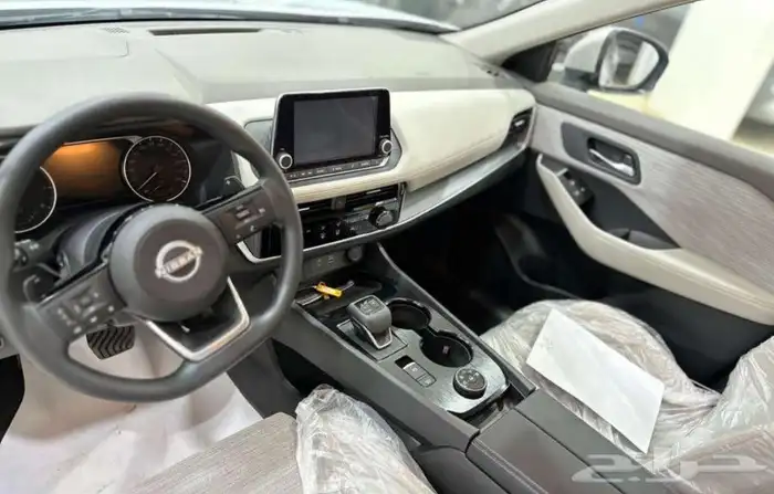 Nissan XTrail Standard 5 Seats Double 2026 6