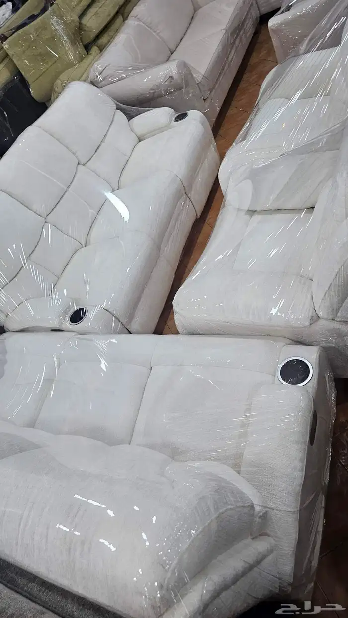 Sofa sell   used vut conditions is like new 11