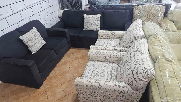 Sofa sell   used vut conditions is like new 16