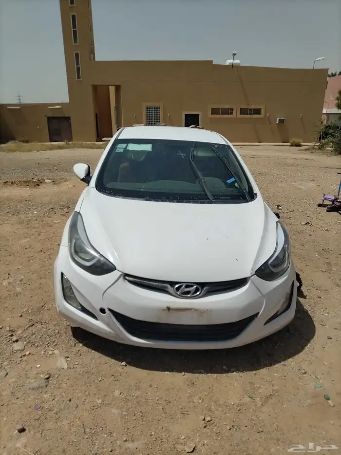 هونداي 2015 قير عايدي مصدومة بيع تشليح 3