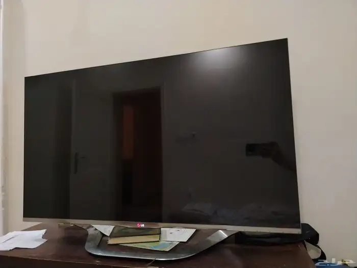 LG 47 Screen 1