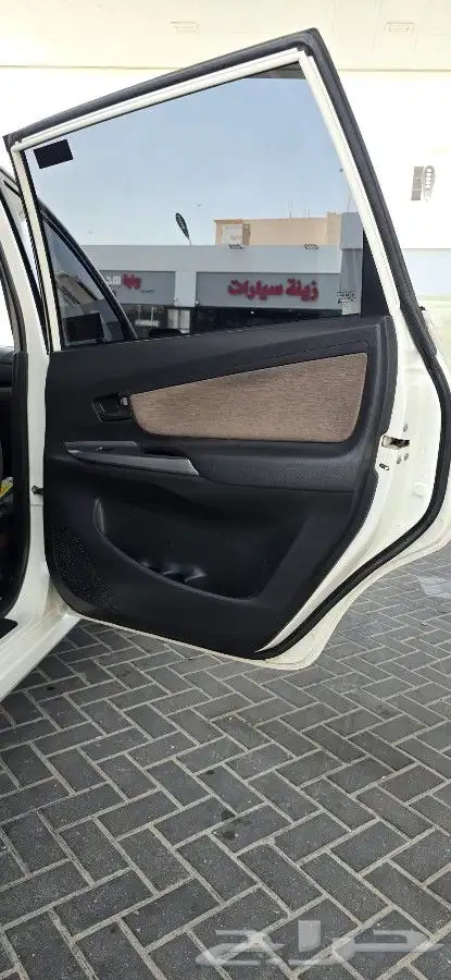 For sale Toyota Avanza 2016 family car 9