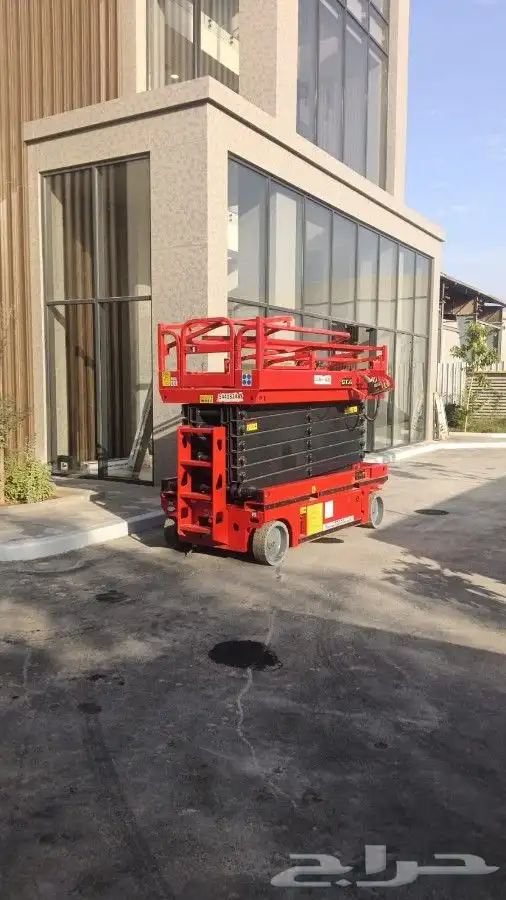 Scissor Lift for Rent 1