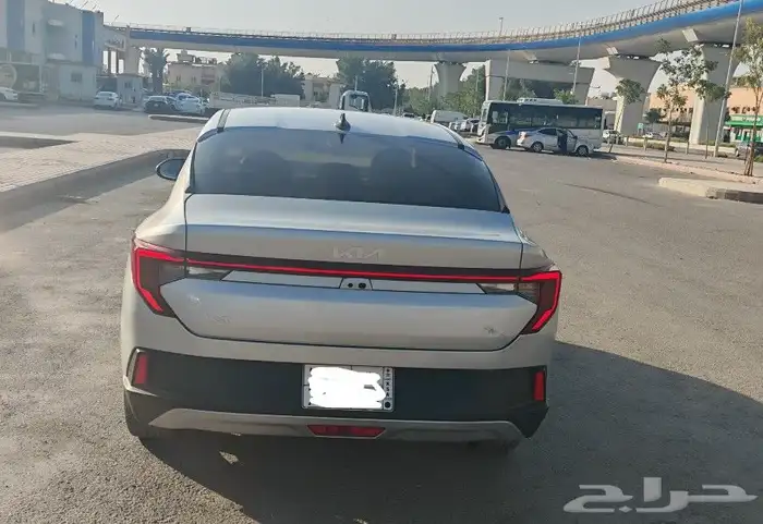 Kia K3 8